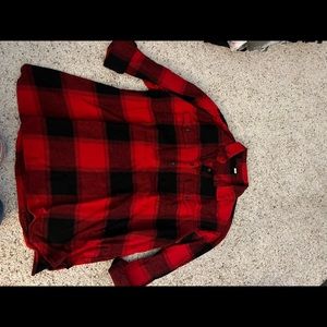 Old navy maternity flannel